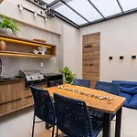 Duplex Completissimo A Duas Quadras Da Praia