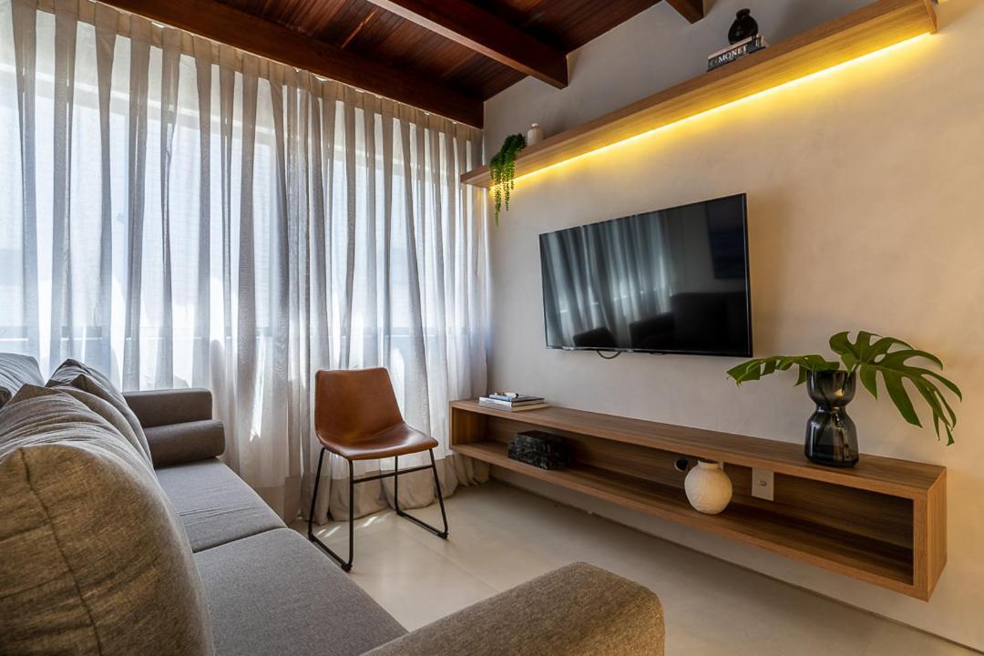 Apartamento Duplex Completissimo A Duas Quadras Da Maceió