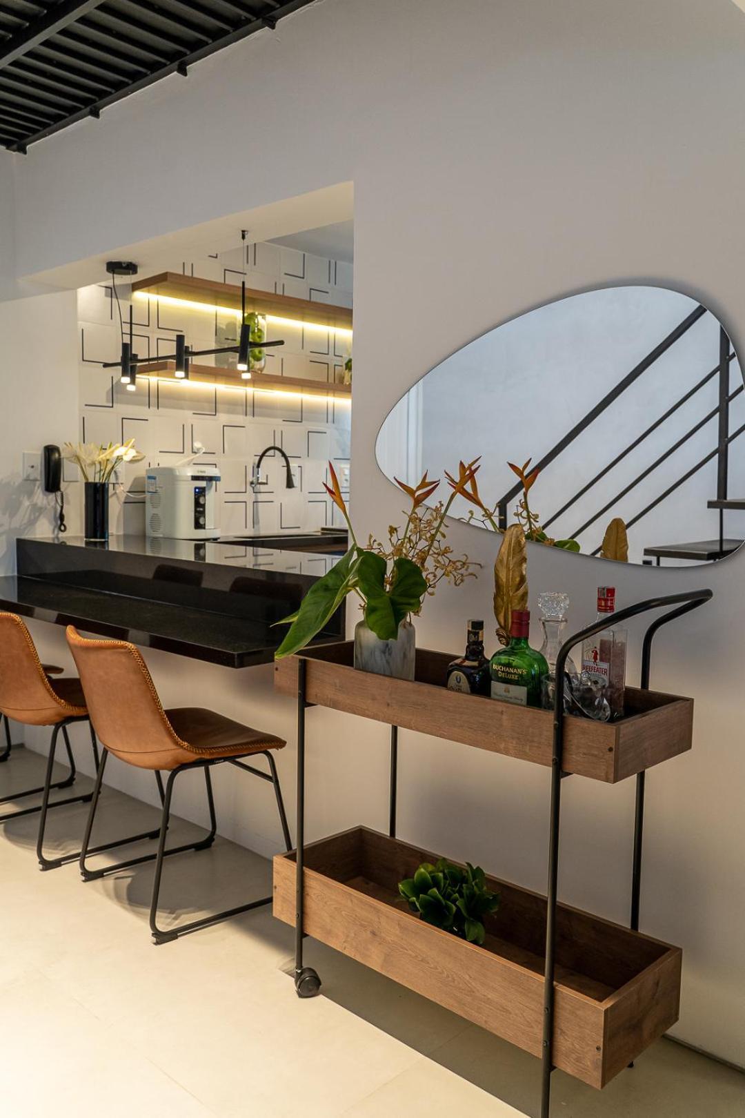 Duplex Completissimo A Duas Quadras Da *